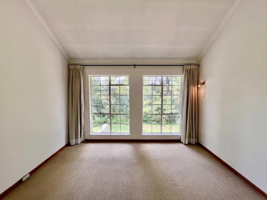 To Let 3 Bedroom Property for Rent in Atholl Gauteng