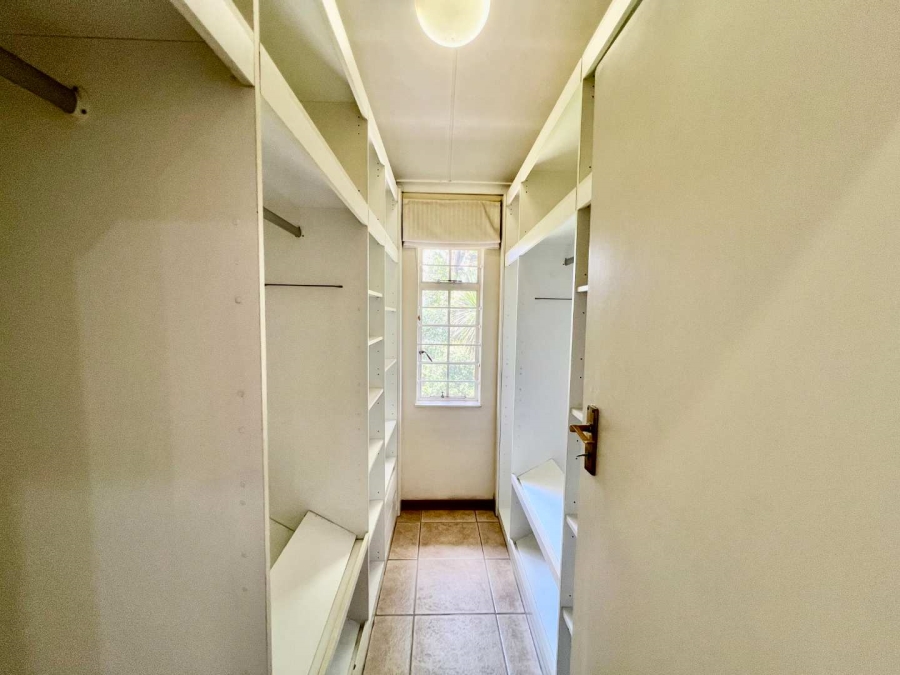 To Let 3 Bedroom Property for Rent in Atholl Gauteng