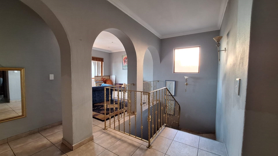 To Let 3 Bedroom Property for Rent in Northcliff Gauteng