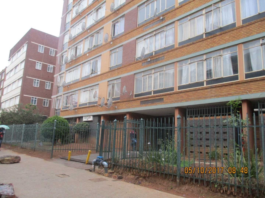 1 Bedroom Property for Sale in Muckleneuk Gauteng