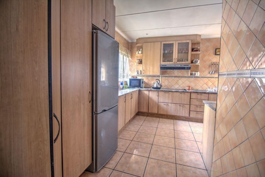 4 Bedroom Property for Sale in Edleen Gauteng