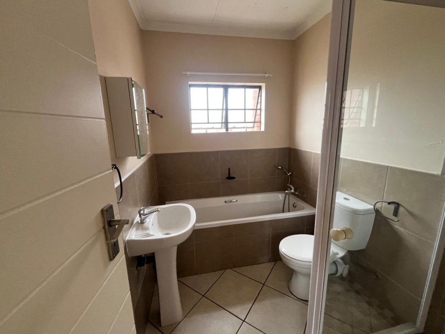2 Bedroom Property for Sale in Sagewood Gauteng