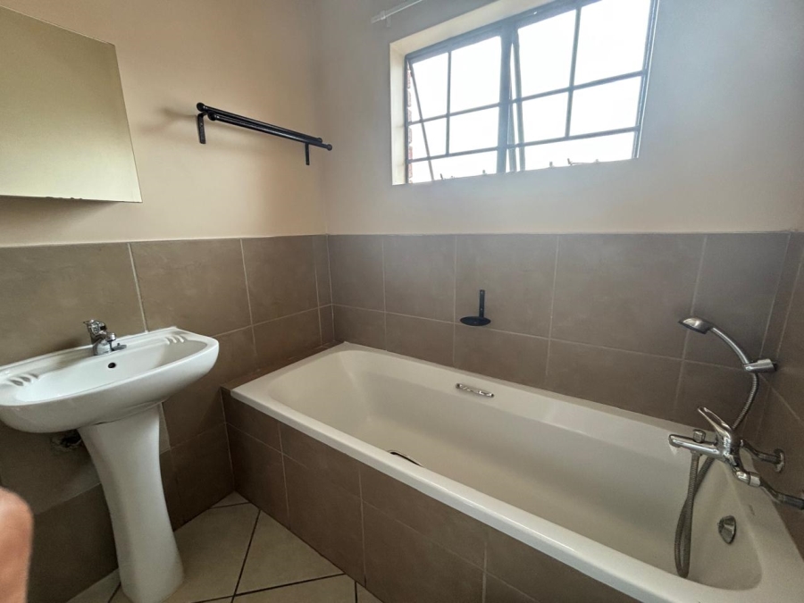 2 Bedroom Property for Sale in Sagewood Gauteng