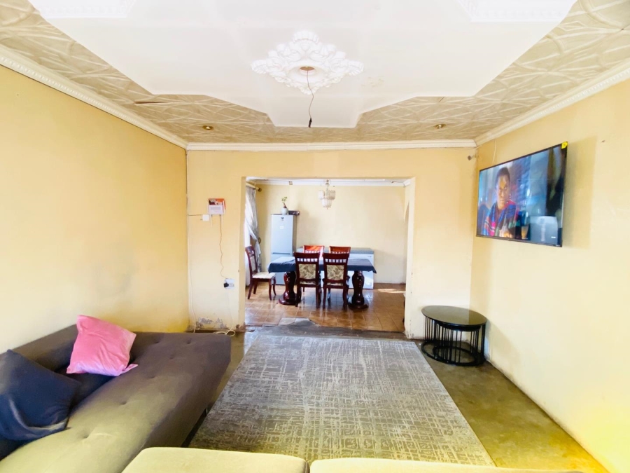3 Bedroom Property for Sale in Tsakane Gauteng