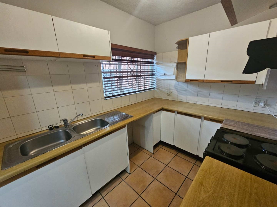 To Let 2 Bedroom Property for Rent in Brooklyn Gauteng