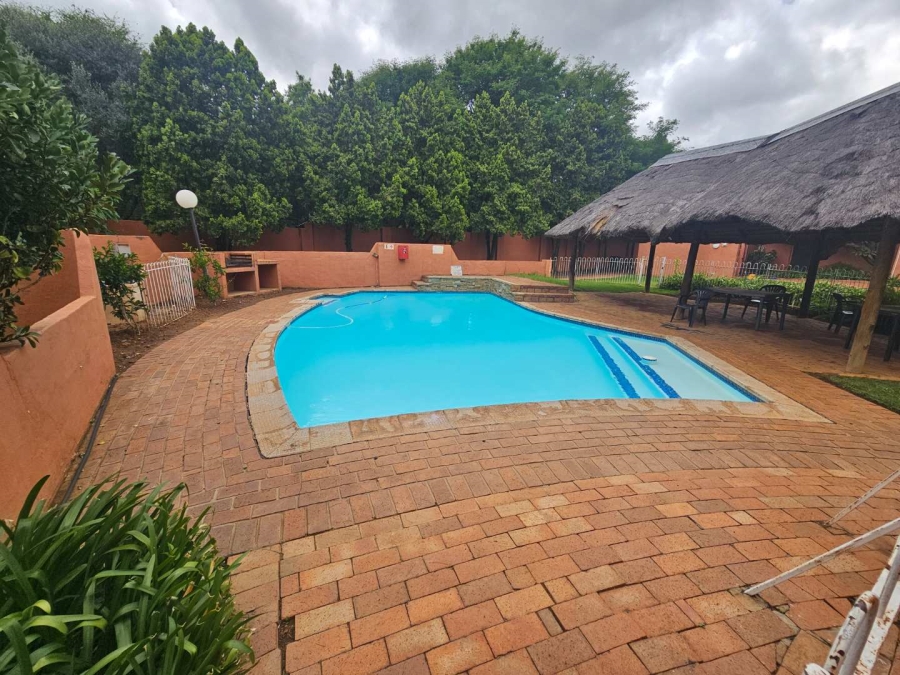 To Let 2 Bedroom Property for Rent in Brooklyn Gauteng