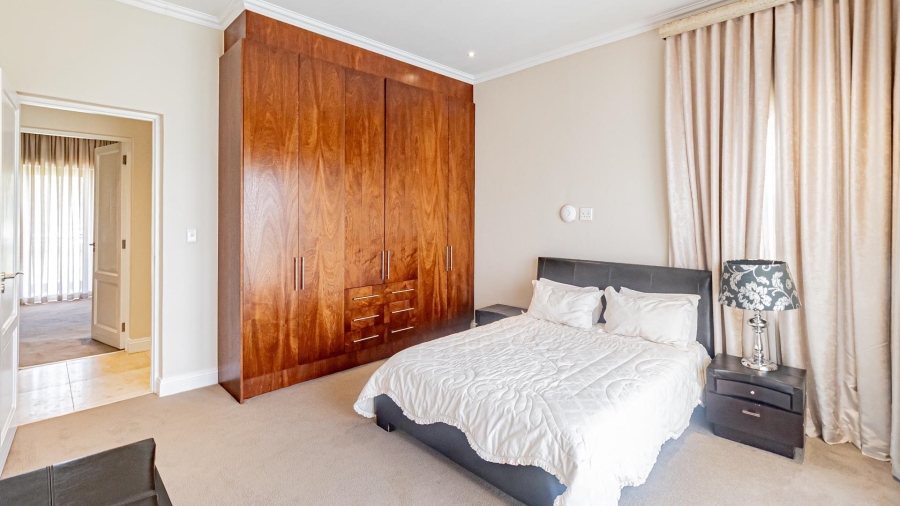 5 Bedroom Property for Sale in Blue Hills Equestrian Estate Gauteng