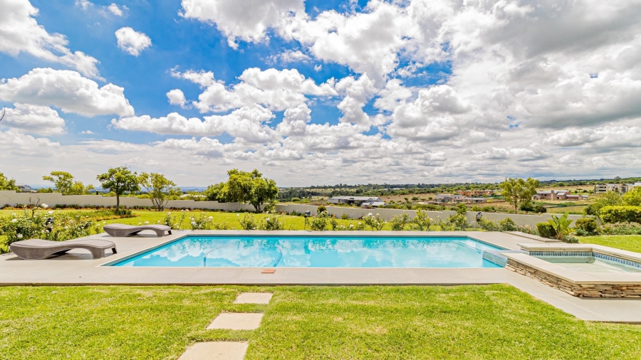 5 Bedroom Property for Sale in Blue Hills Equestrian Estate Gauteng