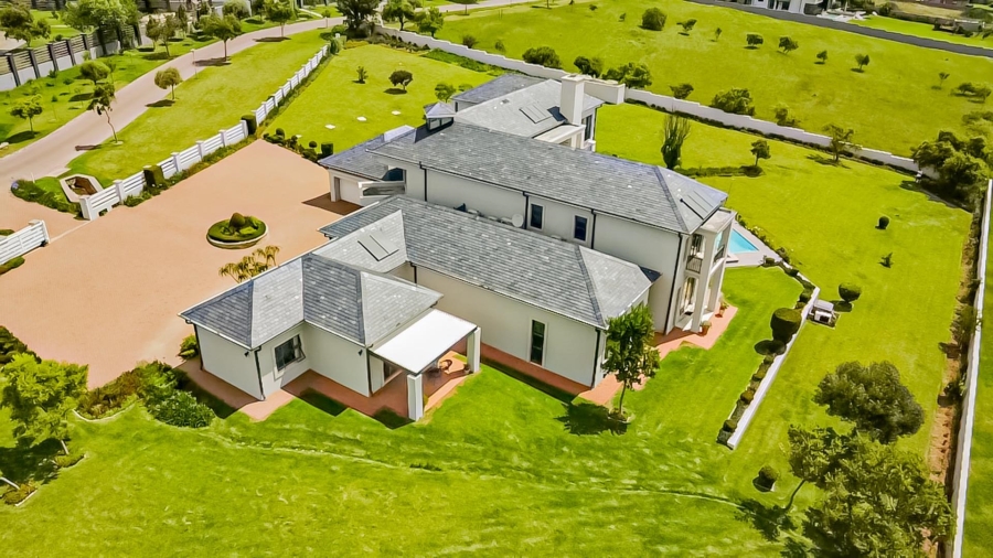 5 Bedroom Property for Sale in Blue Hills Equestrian Estate Gauteng