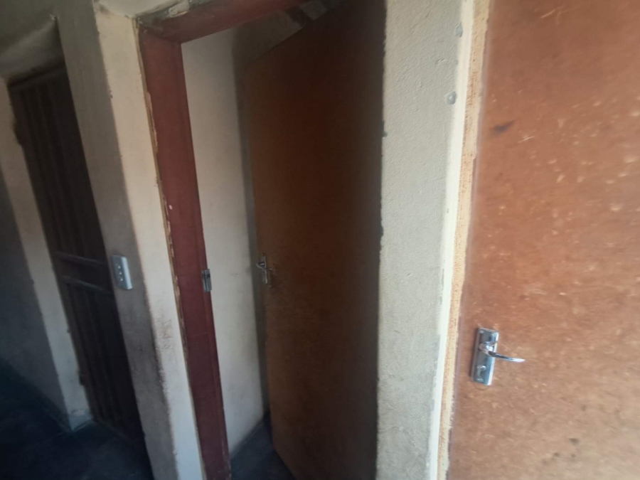 1 Bedroom Property for Sale in Kaalfontein Gauteng