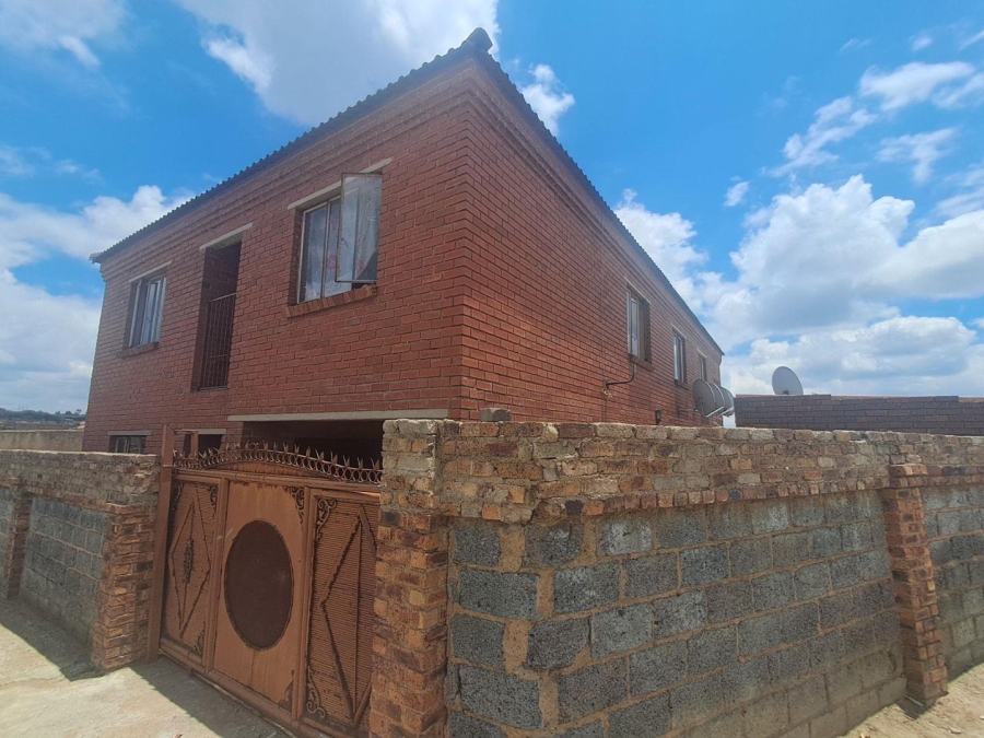 1 Bedroom Property for Sale in Kaalfontein Gauteng