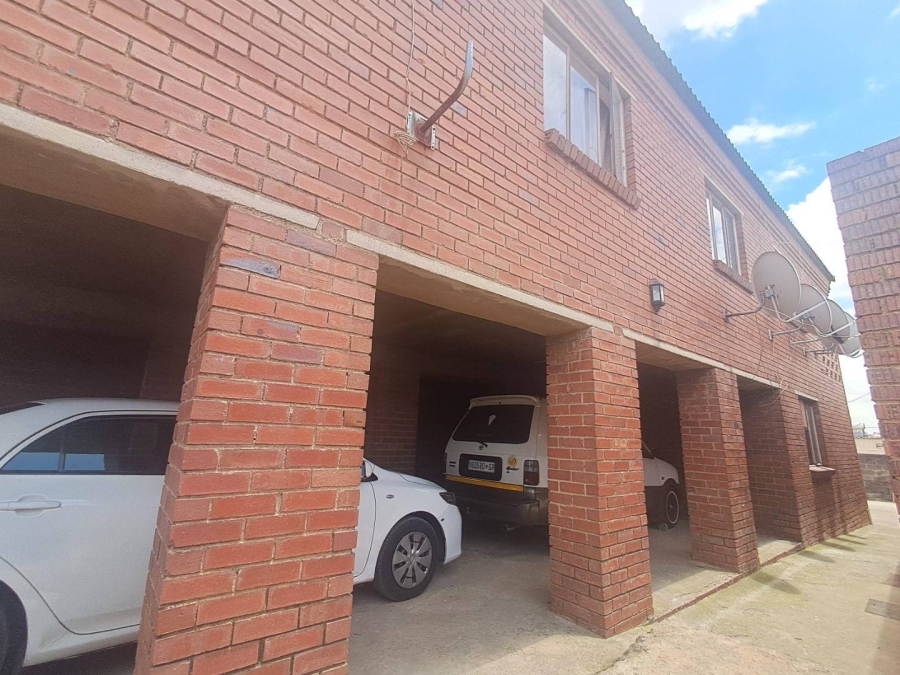 1 Bedroom Property for Sale in Kaalfontein Gauteng