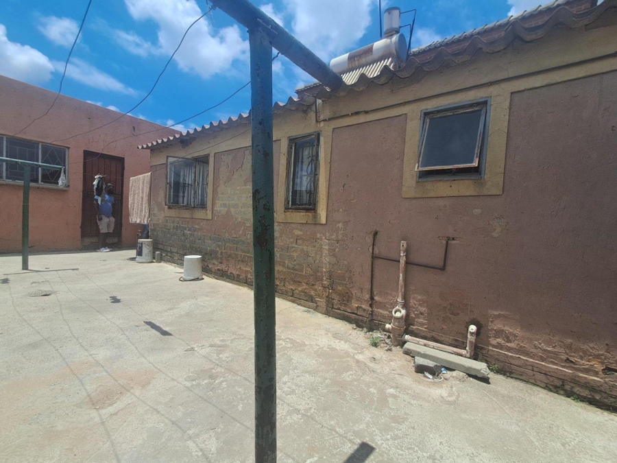 1 Bedroom Property for Sale in Kaalfontein Gauteng