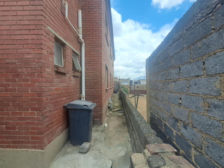 1 Bedroom Property for Sale in Kaalfontein Gauteng