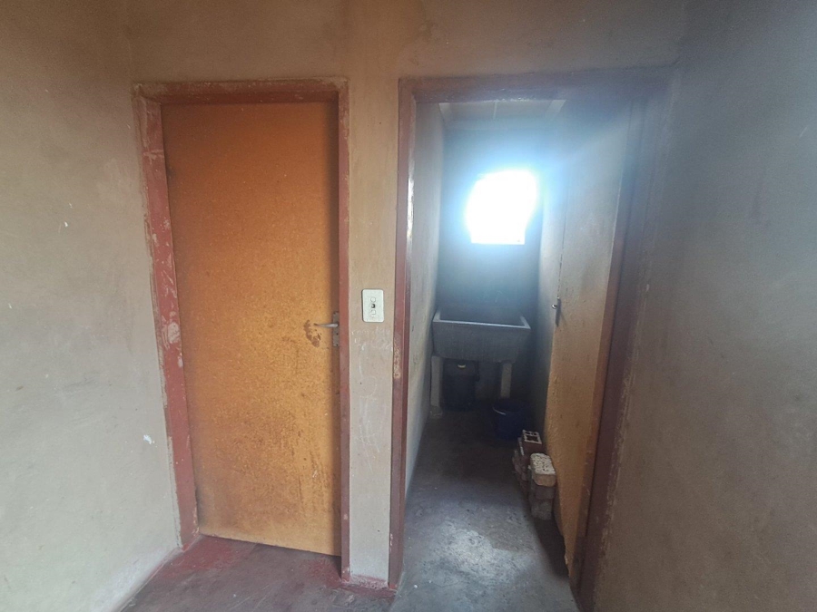 1 Bedroom Property for Sale in Kaalfontein Gauteng
