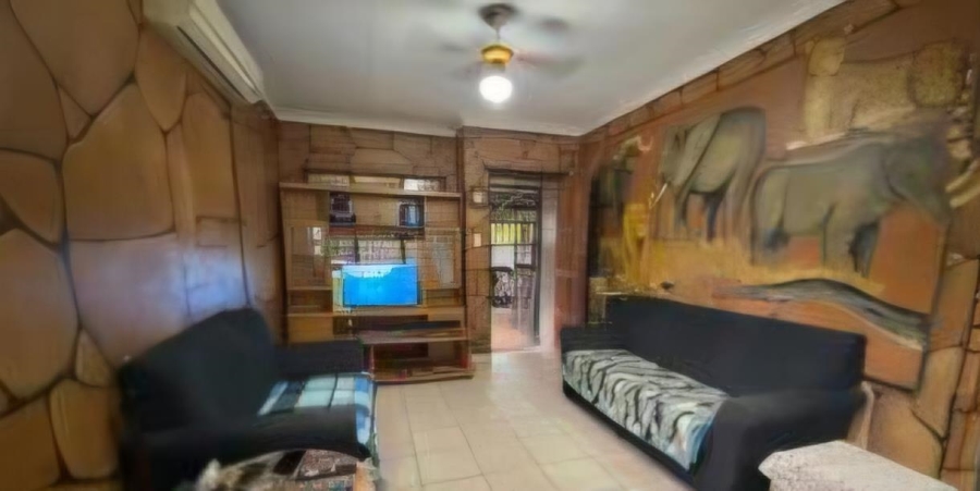 3 Bedroom Property for Sale in Jan Niemand Park Gauteng