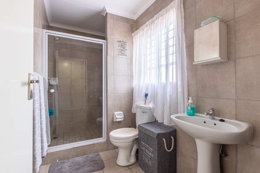 To Let 3 Bedroom Property for Rent in Wilgeheuwel Gauteng