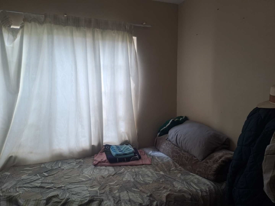 2 Bedroom Property for Sale in Die Hoewes Gauteng