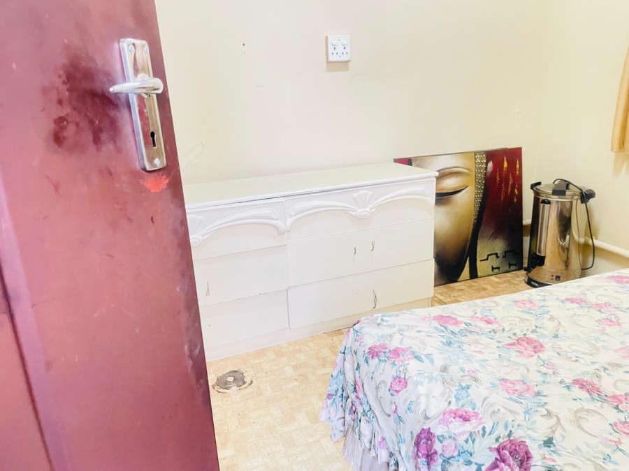 5 Bedroom Property for Sale in Glenvista Gauteng