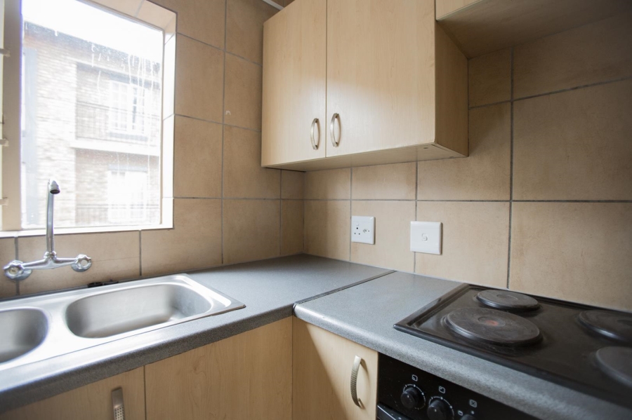 1 Bedroom Property for Sale in Newmark Estate Gauteng