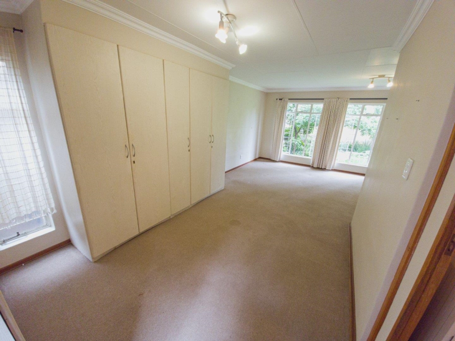 To Let 1 Bedroom Property for Rent in Waterkloof Gauteng