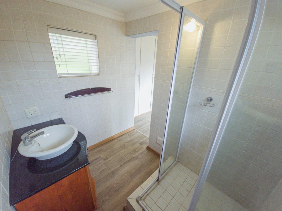 To Let 1 Bedroom Property for Rent in Waterkloof Gauteng