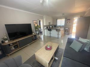 2 Bedroom Property for Sale in Chloorkop Gauteng
