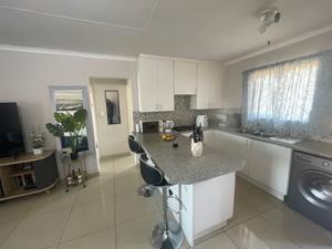 2 Bedroom Property for Sale in Chloorkop Gauteng
