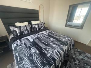 2 Bedroom Property for Sale in Chloorkop Gauteng