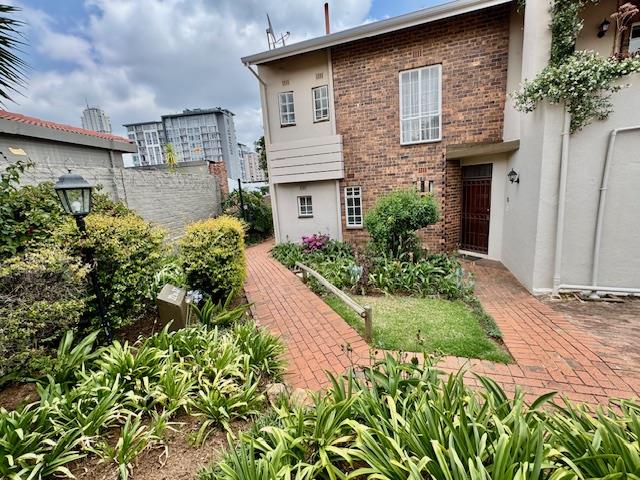 2 Bedroom Property for Sale in Sandown Gauteng