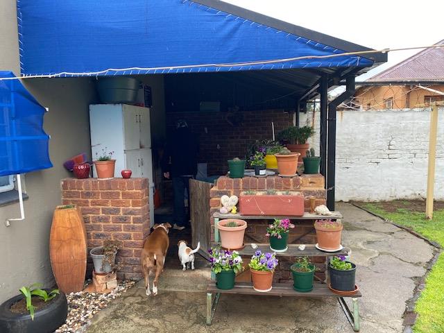 3 Bedroom Property for Sale in Dunnottar Gauteng