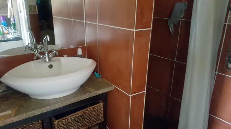 To Let 1 Bedroom Property for Rent in Robindale Gauteng