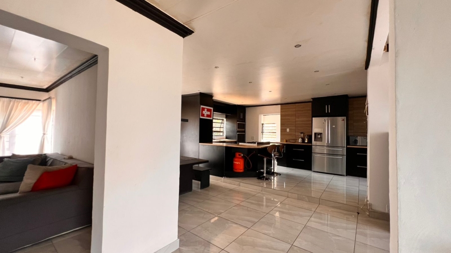 3 Bedroom Property for Sale in Actonville Gauteng