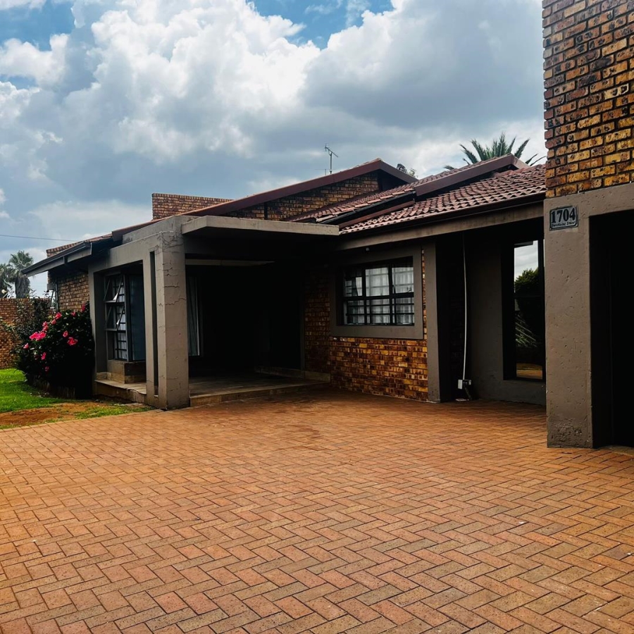 3 Bedroom Property for Sale in Actonville Gauteng