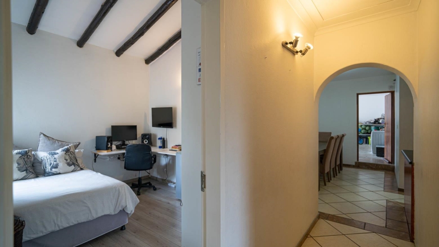 4 Bedroom Property for Sale in North Riding Gauteng