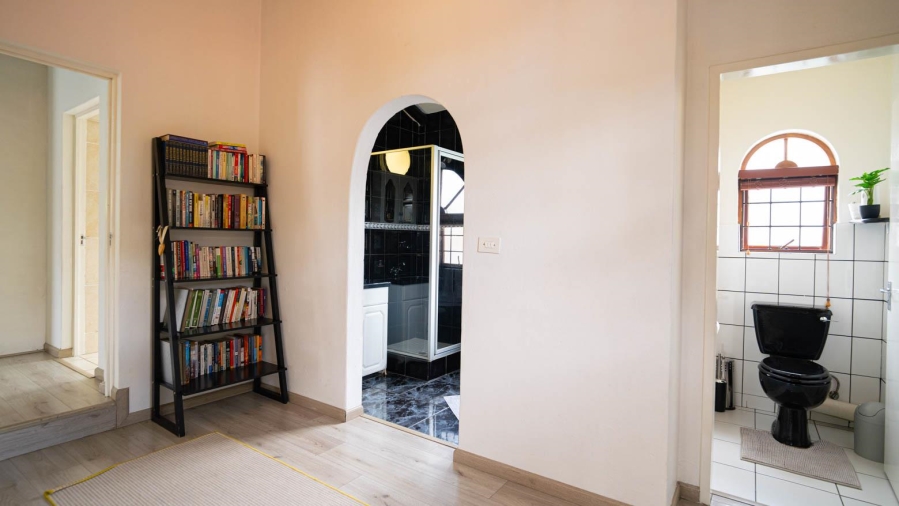 4 Bedroom Property for Sale in North Riding Gauteng