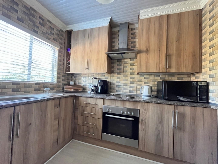 2 Bedroom Property for Sale in Rembrandt Park Gauteng