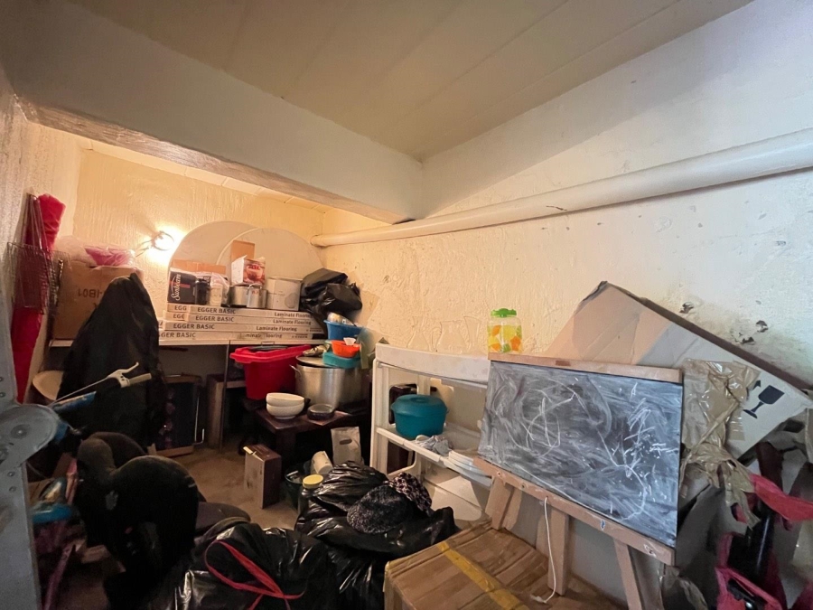 2 Bedroom Property for Sale in Rembrandt Park Gauteng