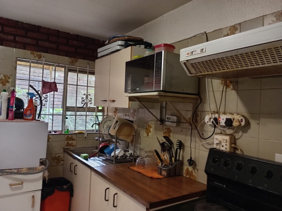 2 Bedroom Property for Sale in Forest Hill Gauteng