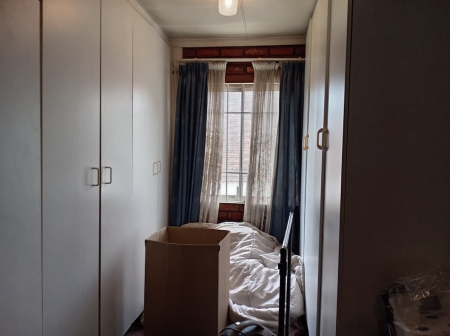 2 Bedroom Property for Sale in Forest Hill Gauteng