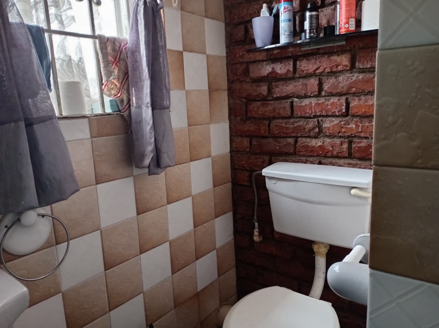2 Bedroom Property for Sale in Forest Hill Gauteng