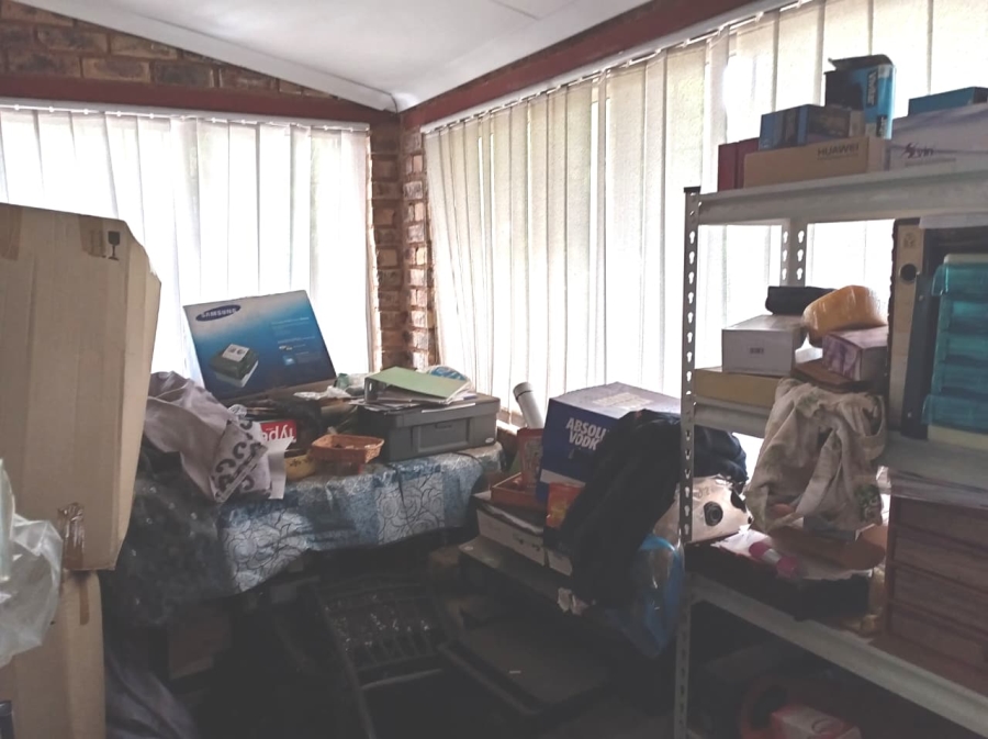 2 Bedroom Property for Sale in Forest Hill Gauteng