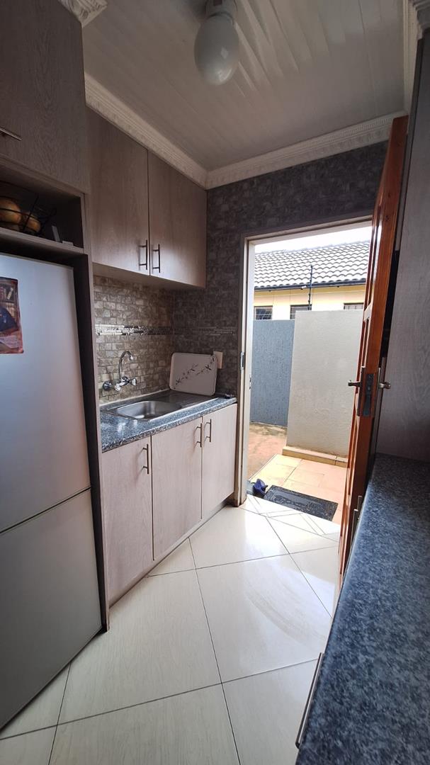 2 Bedroom Property for Sale in Soshanguve VV Gauteng