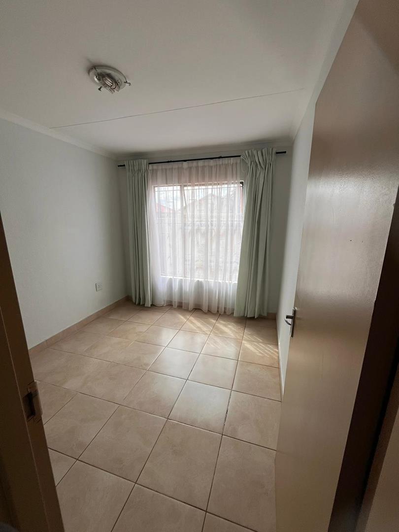 3 Bedroom Property for Sale in Soshanguve WW Gauteng