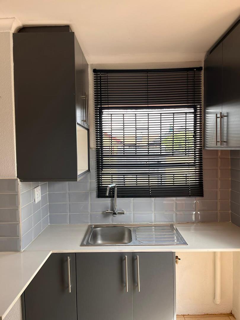 3 Bedroom Property for Sale in Soshanguve WW Gauteng