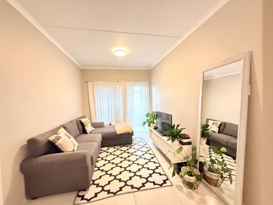 2 Bedroom Property for Sale in Midridge Park Gauteng