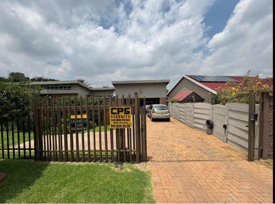 4 Bedroom Property for Sale in Verwoerdpark Gauteng