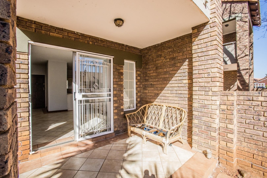 2 Bedroom Property for Sale in Equestria Gauteng
