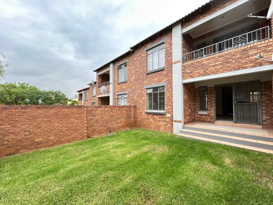 2 Bedroom Property for Sale in Mooikloof Ridge Gauteng