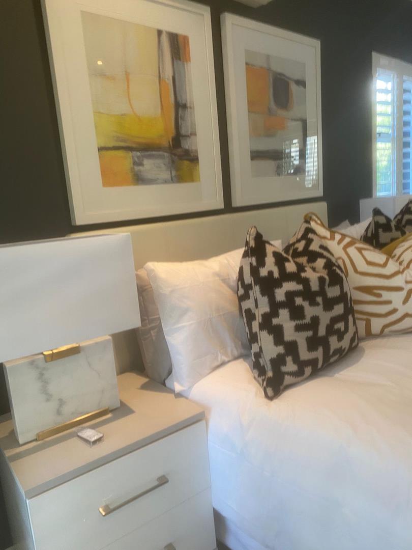 To Let 2 Bedroom Property for Rent in Sandhurst Gauteng